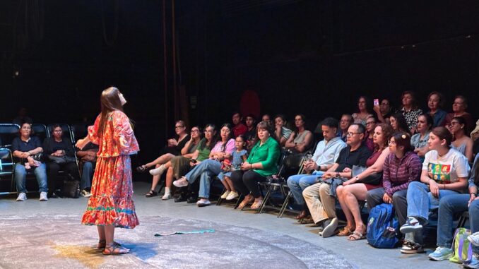 Puesta en escena “Pies Ligeros” fortalece el teatro local y registra exitosa presentación en Chihuahua a Telón Cerrado