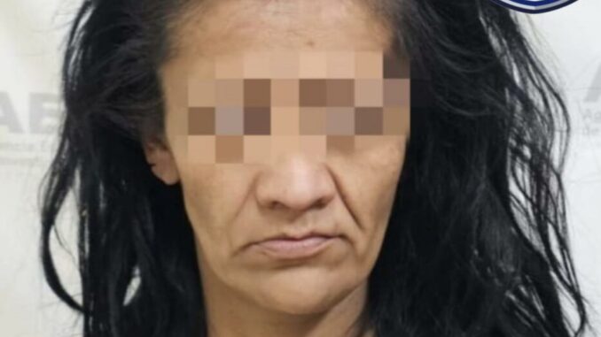 Detiene FGE a imputada por robo cometido en Parral