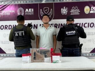 Detienen vendedor de droga armado en la colonia Centro