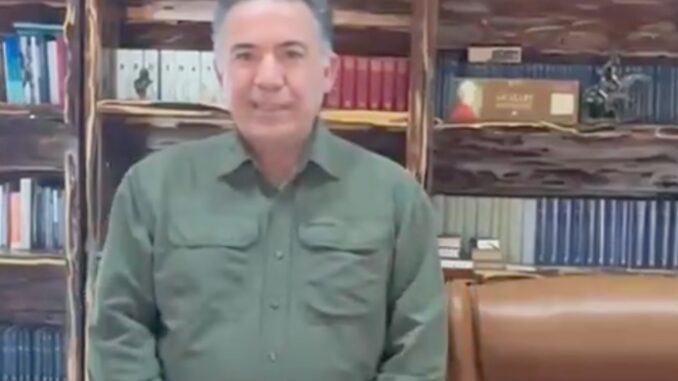 Enrique Inzunza reaparece en Badiraguato, Sinaloa; anuncia regreso a la Comisión Permanente