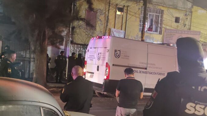 Asesinan a joven en la Miguel Hidalgo; tocaron su puerta y le dispararon