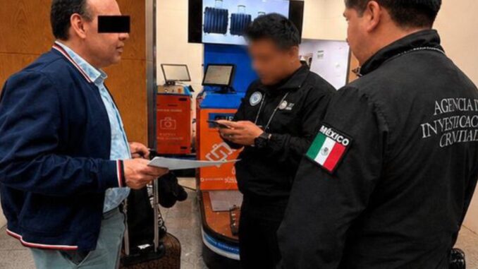 Detienen en el AICM a socio del club Solid Gold de CDMX