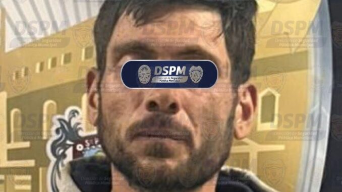 Cae robacarros tras persecución de policías municipales