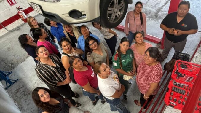 Concluyen usuarios de CEJUM con éxito el taller de Mecánica de Emergencia