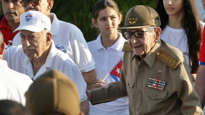 EE.UU. analiza presentar cargos contra el expresidente cubano Raúl Castro