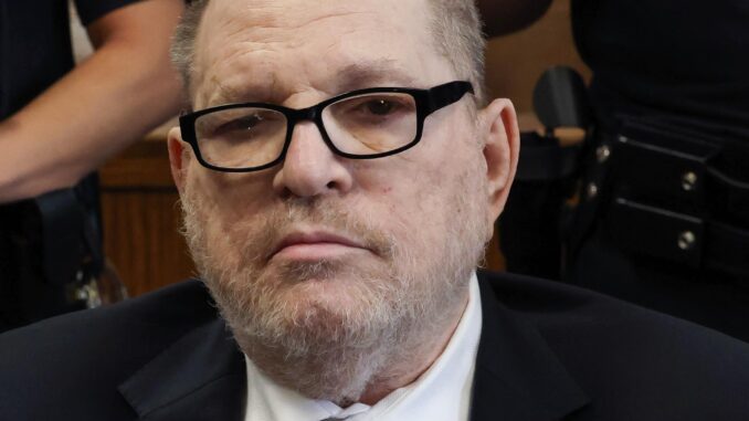 Juez declara nulo el nuevo juicio contra el exproductor de cine Harvey Weinstein