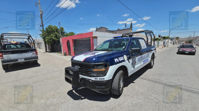 Mujer asegura que fue amenazada por una deuda en su casa de Villa del Rey