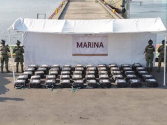 Marina asegura 1.5 toneladas de cocaína y detiene a 5 personas en costas de Chiapas