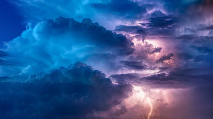 Identifican zonas de riesgo de muertes por rayos