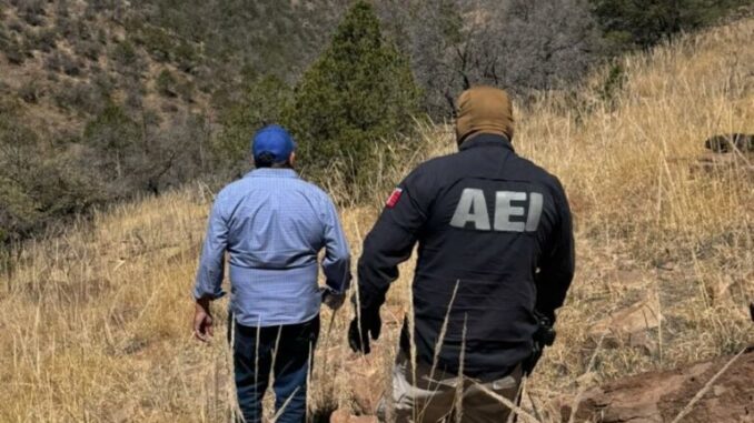 Rastrean seis kilómetros de terreno en Tres Lagunas, en busca de personas ausentes