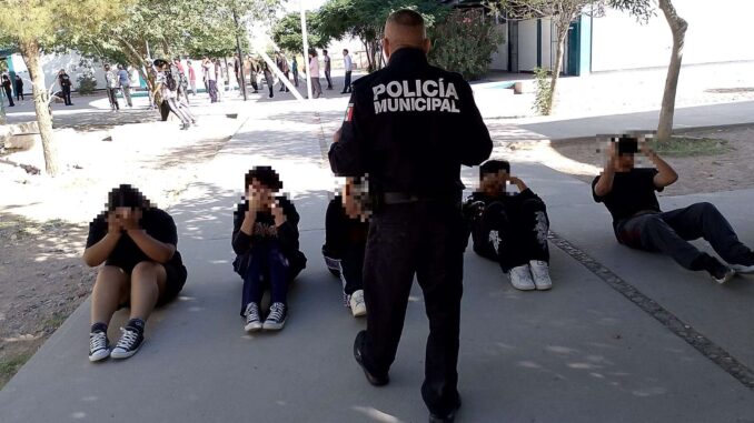 Refuerza programa Valórate convivencia familiar en CBTIS 270