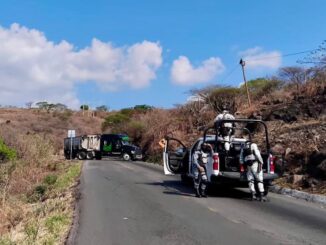 Despliegan operativo en Cotija, Michoacán, tras enfrentamientos armados y bloqueos