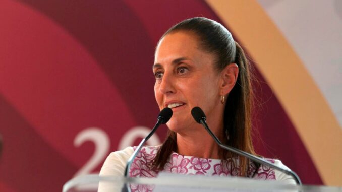 «Son procedimientos», dice Sheinbaum sobre citatorios de FGR a Rocha y Campos