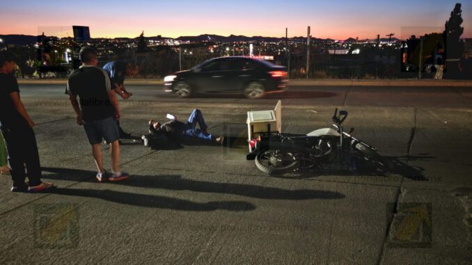 Motociclista impacta contra montículo sin señalización en la vialidad CH-P