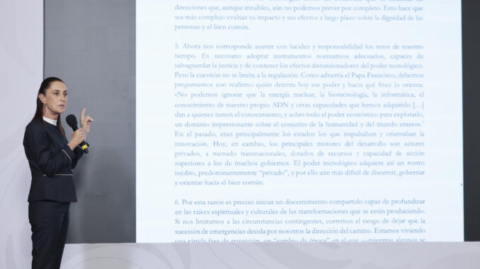 Sheinbaum ve «muy interesante» la reflexión «humanista» de León XIV sobre IA