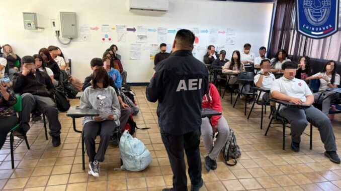 Imparte GOECHI Noroeste temas sobre acoso escolar a estudiantes de nivel medio superior