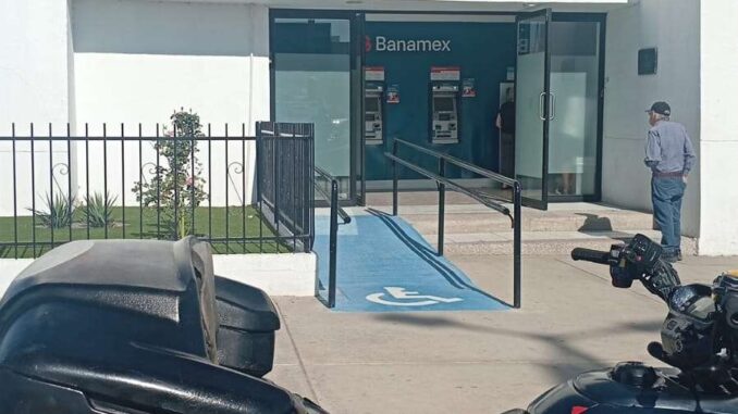 Refuerza Policía Municipal vigilancia en instituciones bancarias