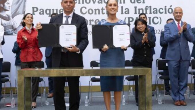 Sheinbaum y sector empresarial renuevan el PACIC: Canasta básica se mantiene en 910 pesos