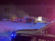 Se incendian dos tractocamiones dentro de una pensión en la carretera a Santa Eulalia