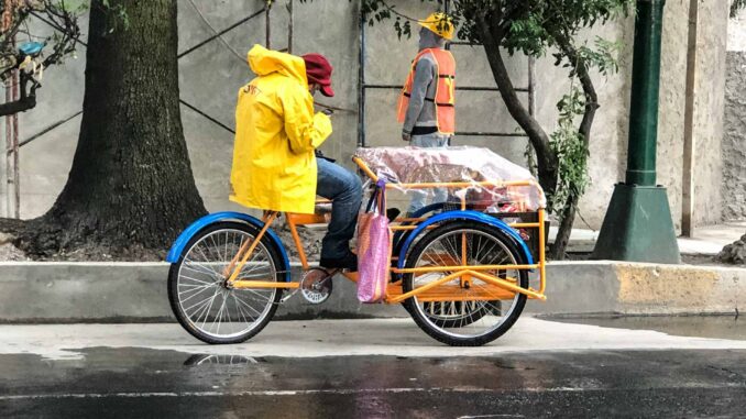 Activan doble alerta por lluvias fuertes en la CDMX para hoy miércoles 3 de junio de 2026