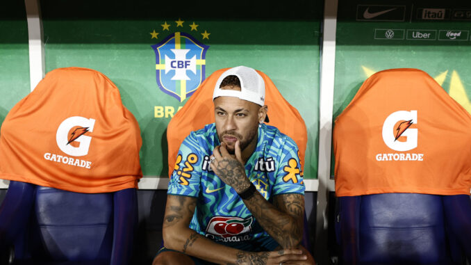 Neymar seguirá en fisioterapia y no viajará con Brasil para el amistoso contra Egipto