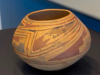 Estados Unidos restituye dos piezas arqueológicas del patrimonio cultural de México