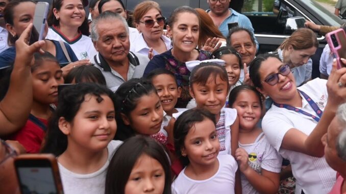 “Se gobierna escuchando al pueblo”: Sheinbaum inaugura obras para prevenir inundaciones en 5 comunidades de Veracruz